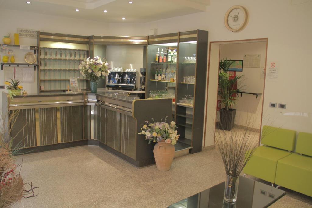 Hotel Desiree Σαν Μπενεντέτο ντελ Τρόντο Εξωτερικό φωτογραφία